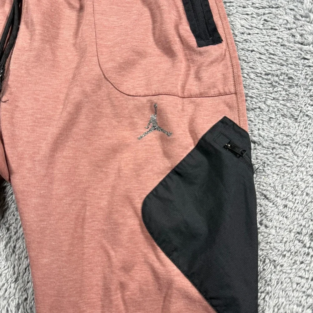 Jordan Joggers Mens Large Rose Pink Dri-FIT Slim Fit Zipper Pocket Cargos Tech
